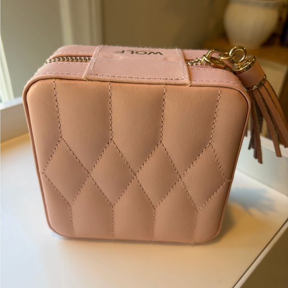 WOLF Pink and Tan Travel Jewelry Organizer - Picture 8 of 14